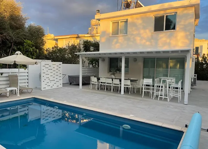 Konnos Hight Villa