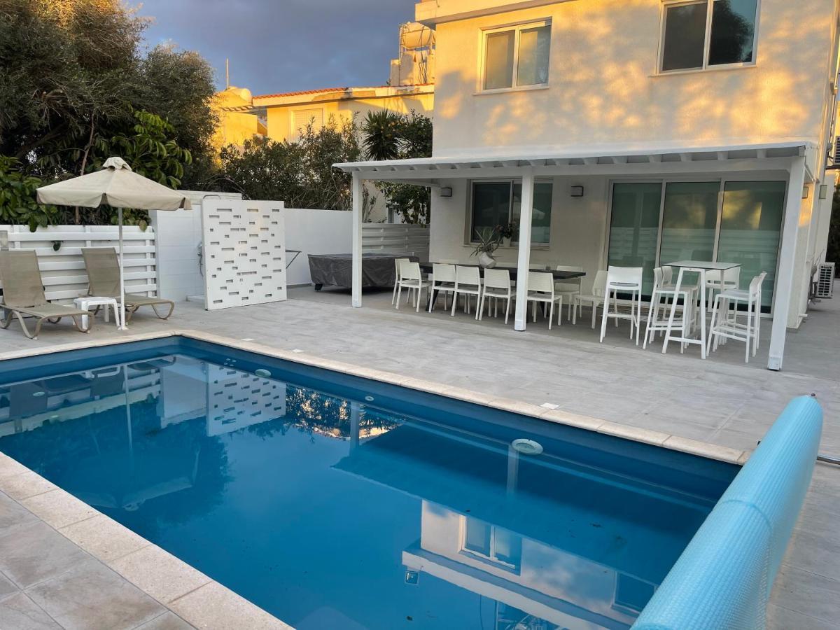 Konnos Hight Villa Protaras